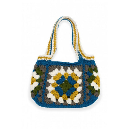 Crocheted bag with floral pattern with colorful straps