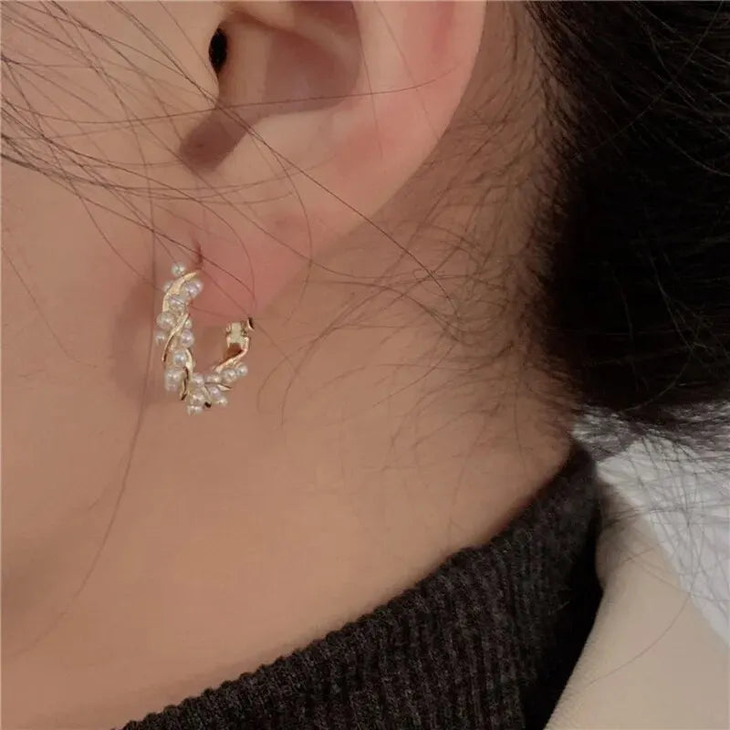 Small gold pearl hoop earrings – minimalist elegant jewelry by Unique Treasures